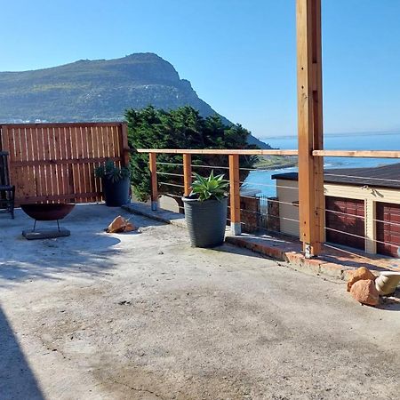 Relax,Revive,Reset & Enjoy The Sounds Of The Sea! Apartment Cape Town Exterior foto